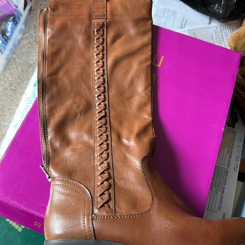 Boots   Knee high